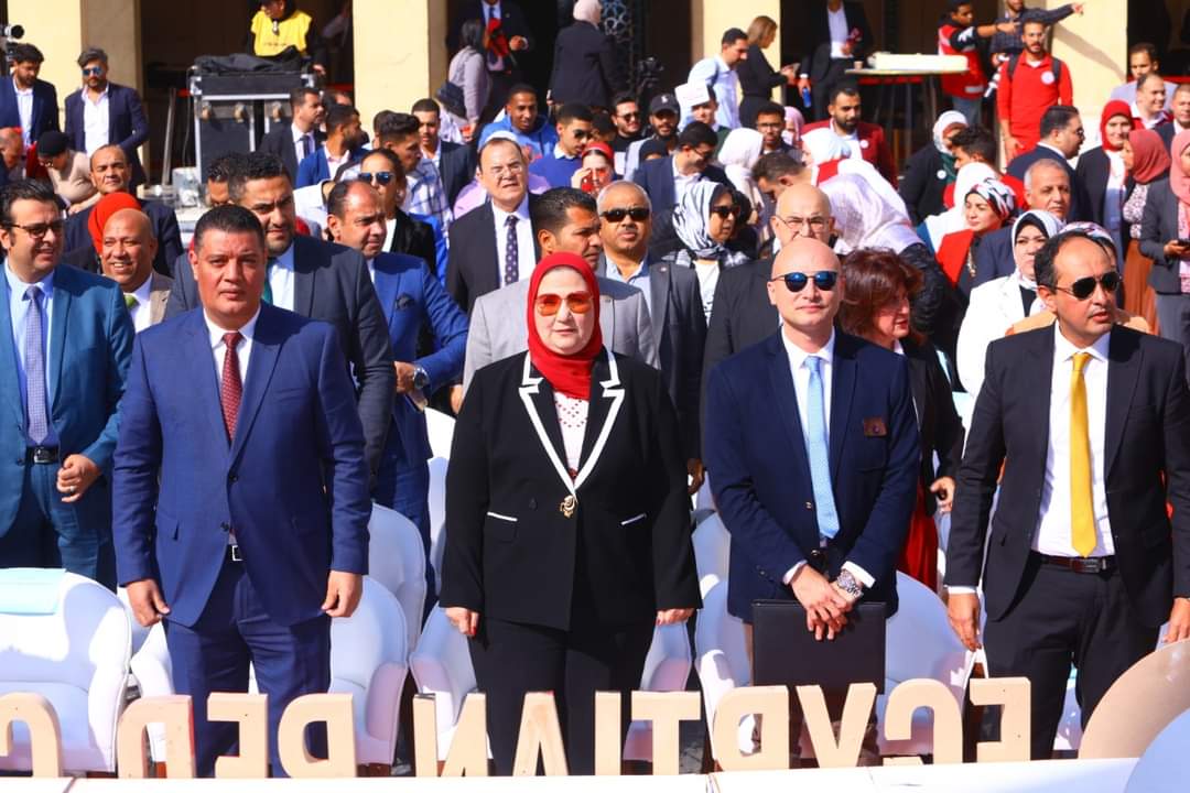 بالصور..القباج تشهد احتفالية الهلال الأحمر المصري بمناسبة اليوم العالمي للتطوع تحت شعار «معا لنعمل الآن»..