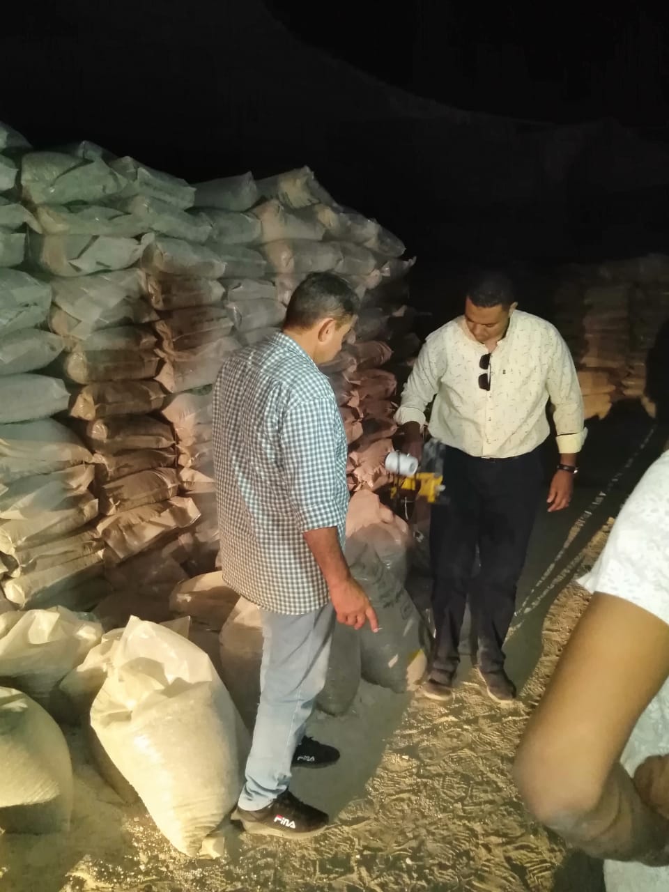 ضبط ٢٠ طن اسمدة مغشوشة بالبحيرة