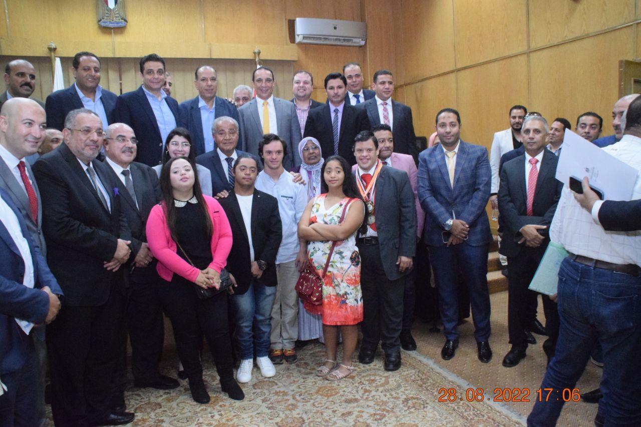 وزير التموين... الرئيس عبد الفتاح السيسي يولي المعارض ‏أهميه خاصة لما تمثله من تخفيضات للسلع بالمناسبات.