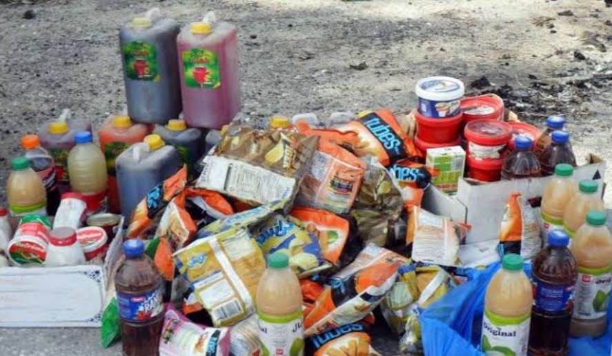 بالفيديو ...ضبط عصائر فاسدة وغلق أكبر المحلات الشهيرة لبيع العصائر بدمنهور