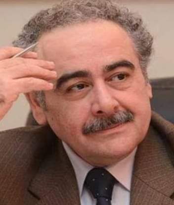 كتاب مصر يهنئ الرئيس بانتصارات العاشر من رمضان