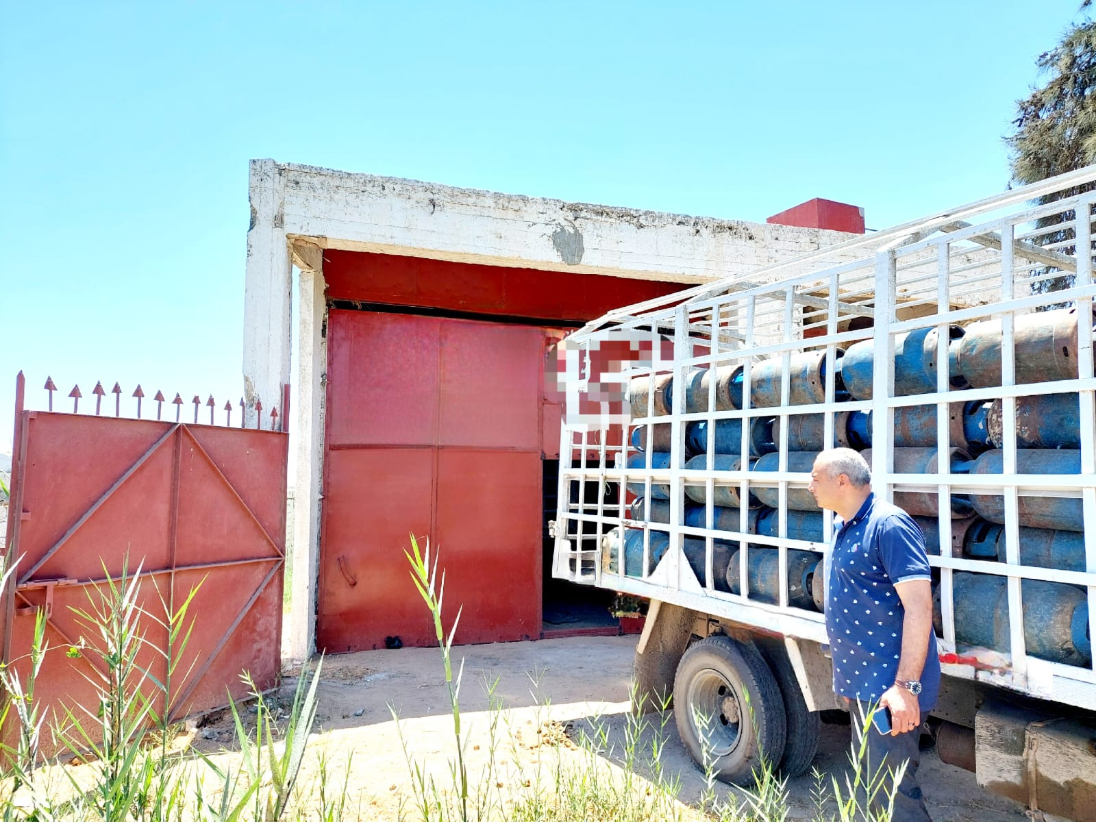 ضبط مستودع غاز بكوم حماده تصرف فى 3549 أسطوانة غاز منزلية بغرض البيع بالسوق السوداء 