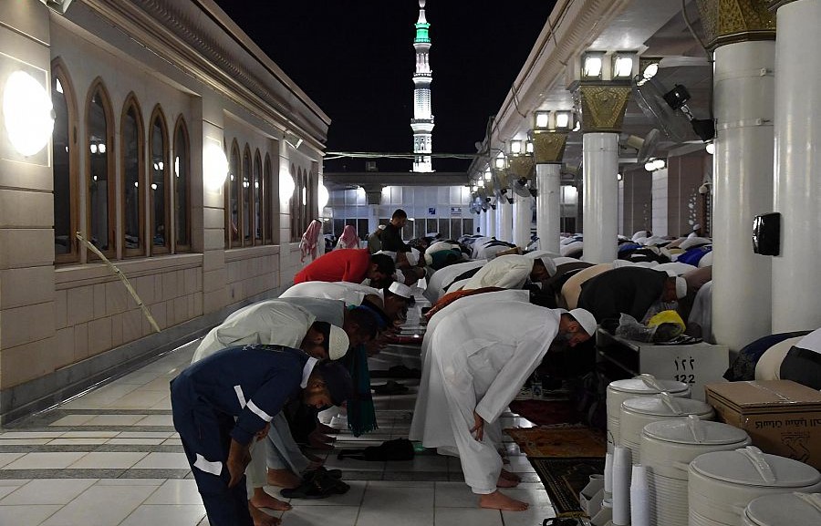 المسجد النبوي يستقبل أكثر من (10) ملايين مصلٍ خلال الثلث الأول من رمضان