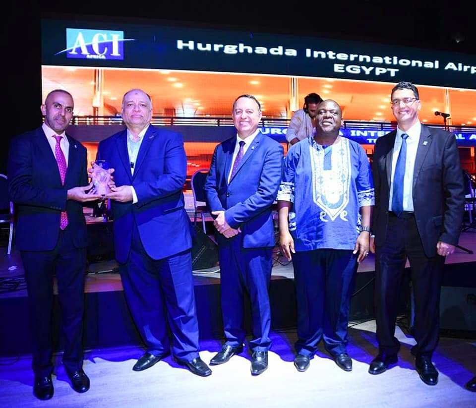 مطارا سوهاج والغردقة يحصدان جوائز التميز في نظم السلامة من المجلس الدولي للمطارات لقارة إفريقيا