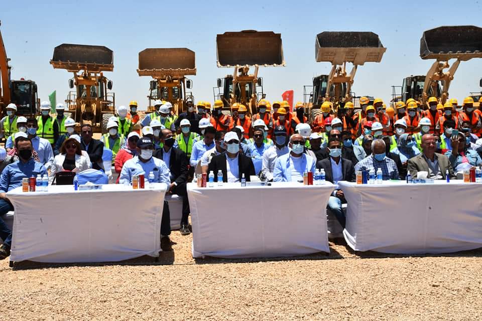 وضع حجر الأساس لمشروع أبراج الداون تاون بمدينة العلمين الجديدة التى تنفذها شركة "cscec" الصينية