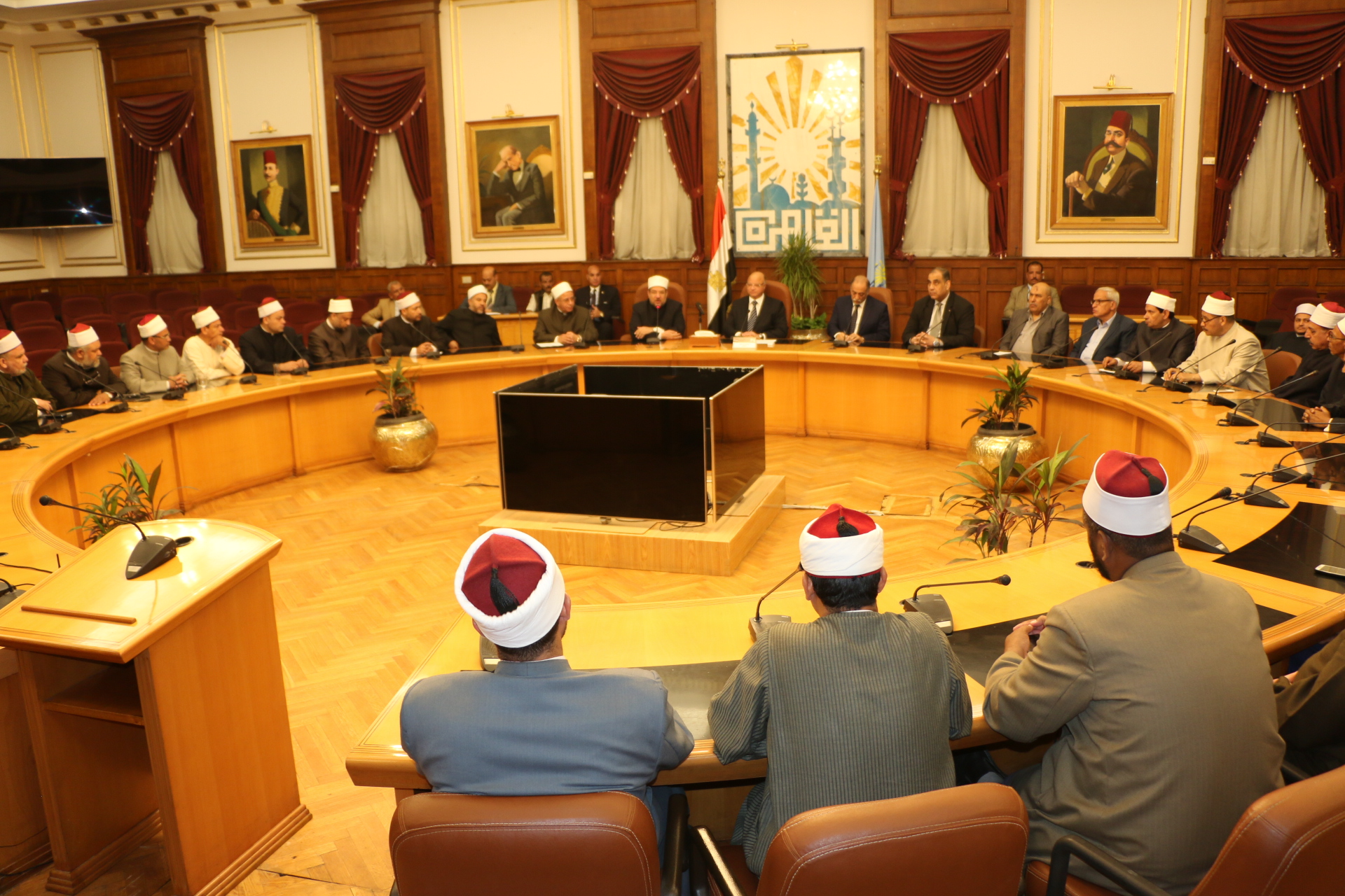 بالأسماء.. ننشر أسماء المحافظين ونوابهم