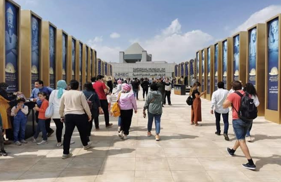 المتحف القومي للحضارة المصرية يحطم اليوم السبت الرقم القياسي في استقبال زائريه منذ افتتاحه في إبريل الماضي.