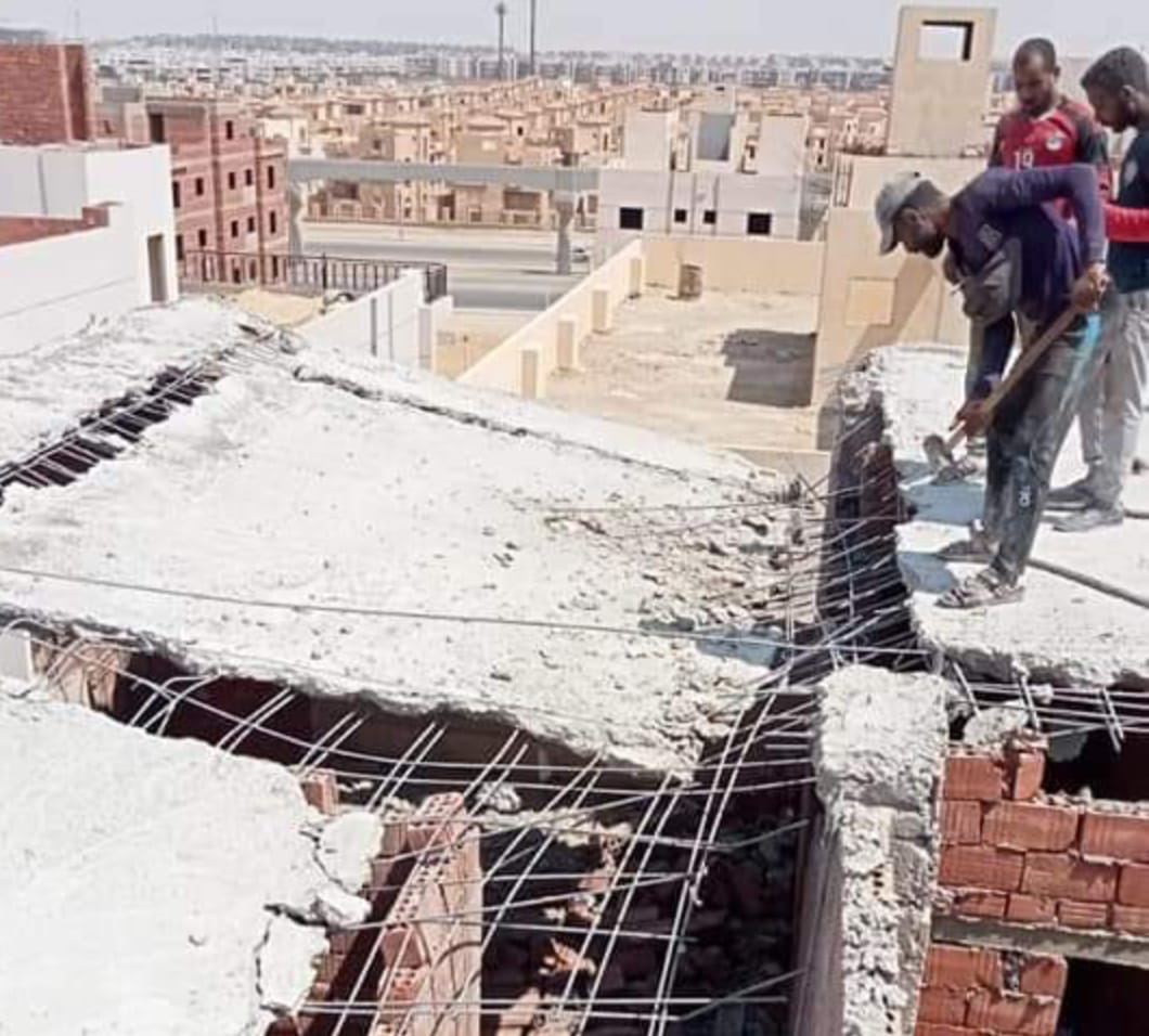 الإسكان": تنفيذ 431 قرار إزالة وغلق وتشميع ورفع عدادات وإشغالات بالتجمعين الأول والخامس فى القاهرة الجديدة بالتعاون مع شرطة التعمير