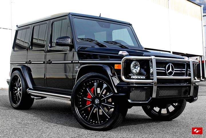 القوانين العشرة للسيارة