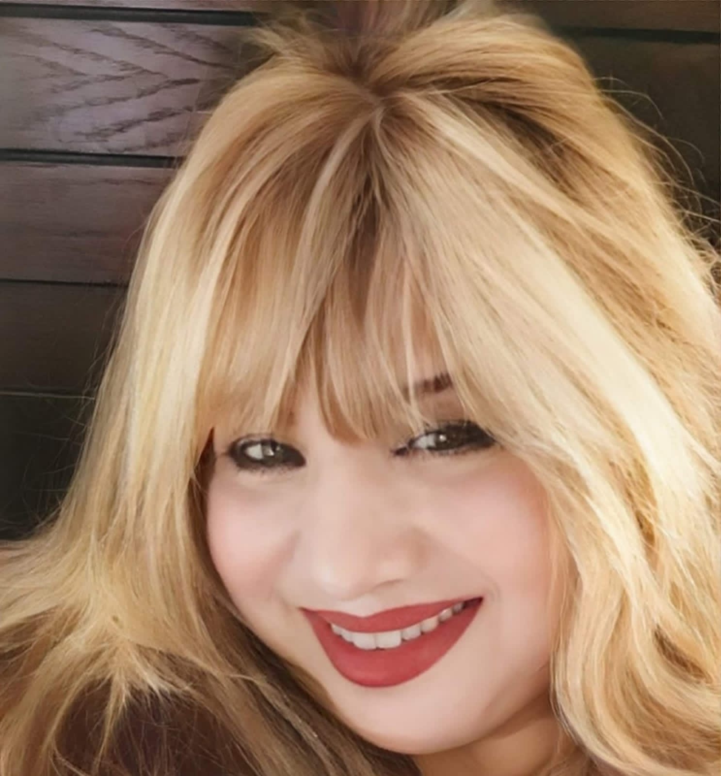 الأوبرا المصرية والفنون التشكيلية يفتتحان همسات روح للفنانه نيره الطبلاوي