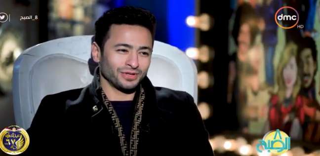 حمادة هلال: "الأغاني الحزينة سبب شهرتي"