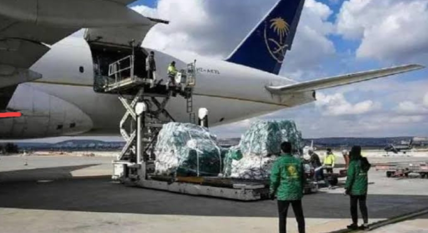 وصول الطائرة الإغاثية العاشرة ضمن الجسر الجوي السعودي لمساعدة الشعب السوداني