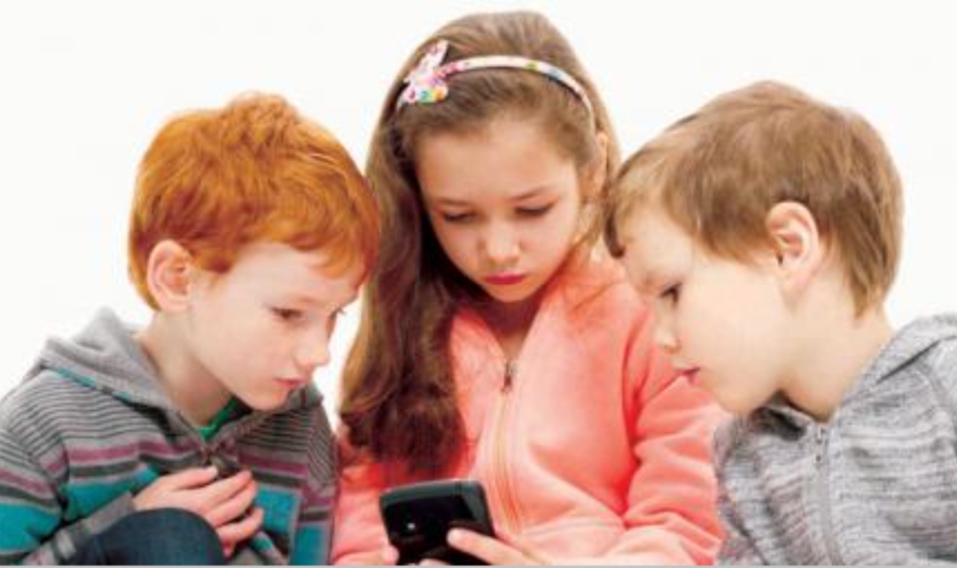 30 طريقة عملية لتبعدى اولادك عن الموبيل والتاب  والتليفزيون