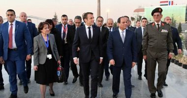 الصفحة الرسمية للرئيس تنشر صورا لزيارة السيسى وماكرون للعاصمة الإدارية