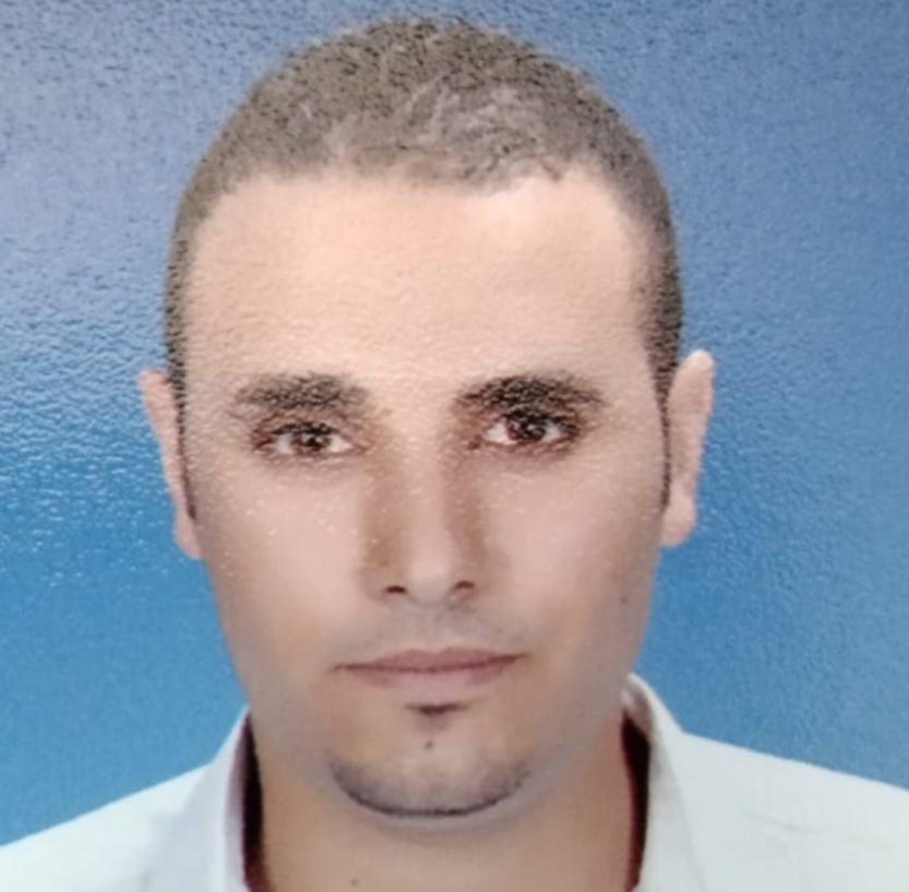 تدخل عاجل من رئيس المقاولون العرب لحل مشكلة أحد العمال 