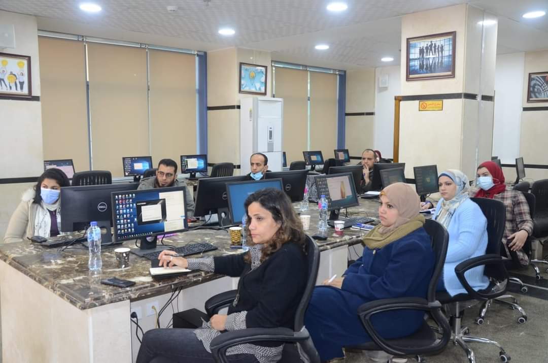 هيئة المجتمعات العمرانية الجديدة تنظم ورشة عمل للتدريب على برامج AutoCAD لتعظيم الاستفادة من الأراضى