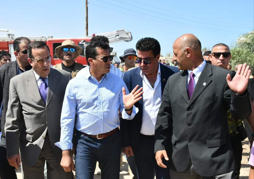 خلال جولته بشمال سيناء… وزير الشباب والرياضة ومحافظ شمال سيناء يضعا حجر الأساس لإحلال وتجديد مركز شباب الشيخ زويد