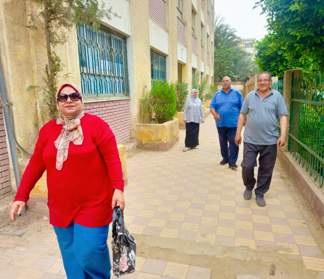 القائم بأعمال مدير إدارة القناطر الخيريه.....تتابع جاهزية مقار لجان الثانوية العامة