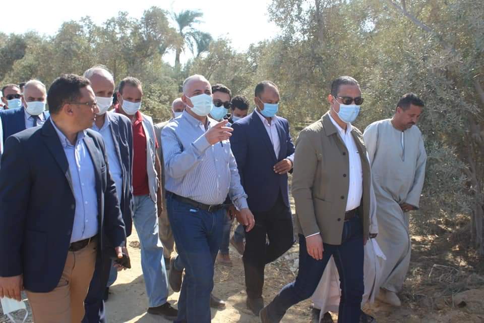 عبد العاطي يتابع موقف تنفيذ مشروعات الموارد المائية والرى بمحافظة الفيوم