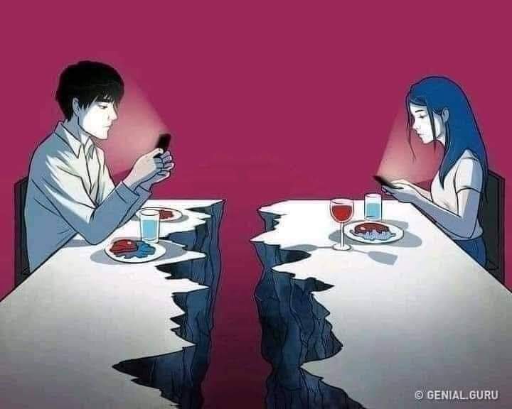 ظاهرة "الخرس الزوجى فى ظل انتشار السوشيال ميديا"..تعريفها..اسبابها..عواقبها..طرق علاجها