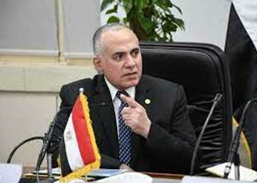 د. عبد العاطى والمدير التنفيذي لصندوق المناخ الأخضر يبحثان التعاون بين الوزارة والصندوق في مؤتمر المناخ القادم 