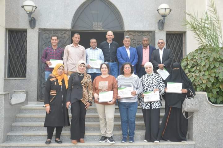 مدير الموارد البشرية يشهد ختام دورة الحوكمة ومكافحة الفساد لموظفى الديوان العام 