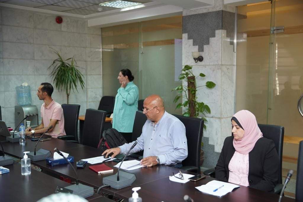 وزيرة البيئة تترأس اجتماع مجلس إدارة جهاز شئون البيئة