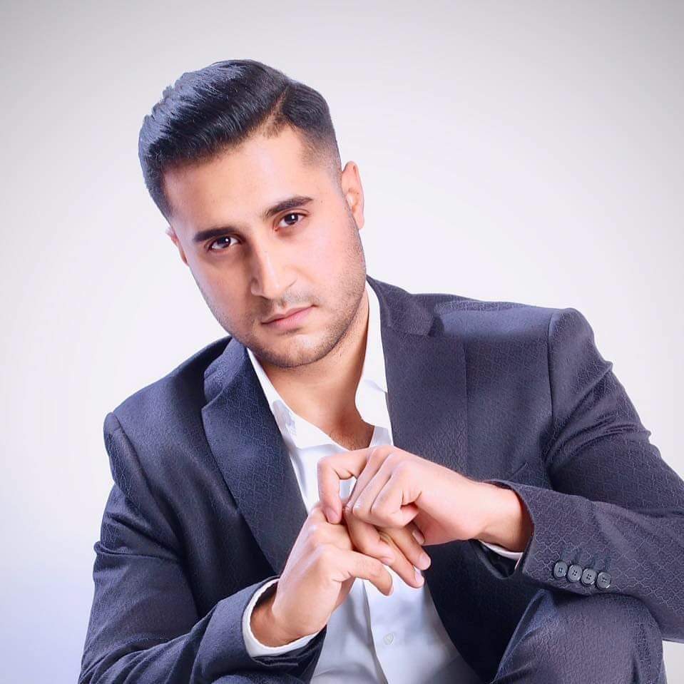 مهند المرسومي يهنىء نفسه في أول عشق: "هنيالي"