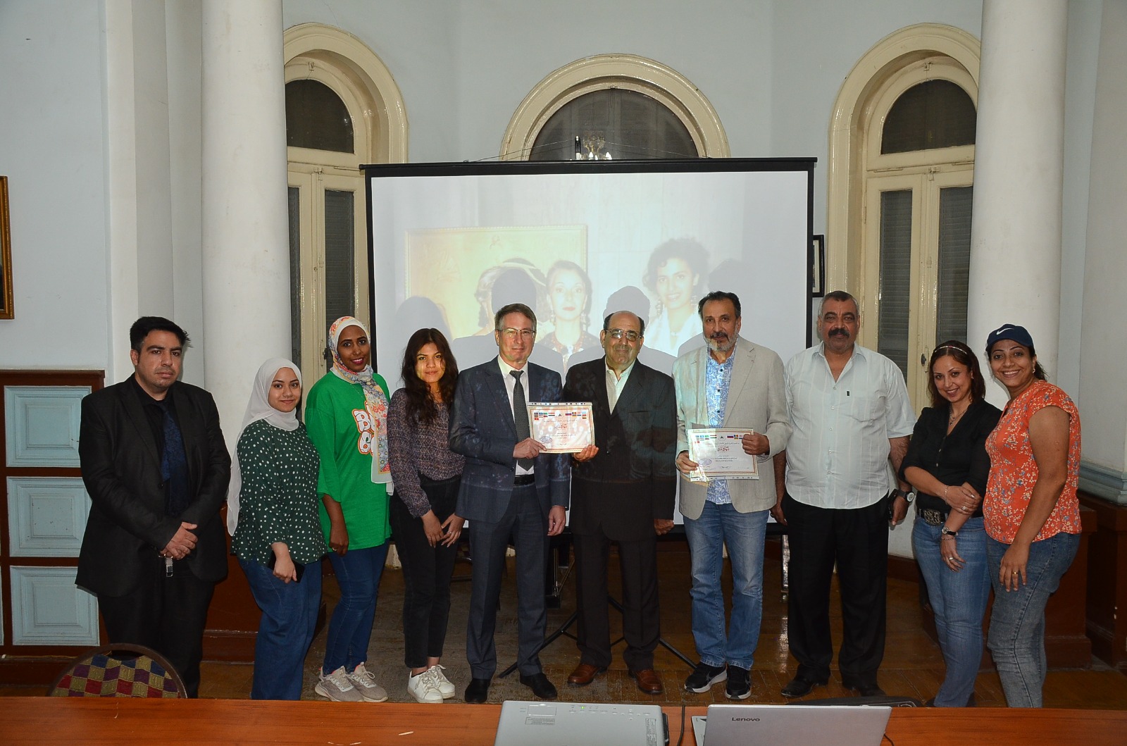 جمعيةخريجي الجامعات الروسيةتكرم فراشات البالية الراحلتين ماجدة صالح و نادية عبد الملك