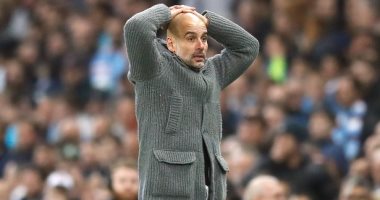 جوارديولا يكشف موقف نجم مانشستر سيتي من المشاركة ضد يونايتد