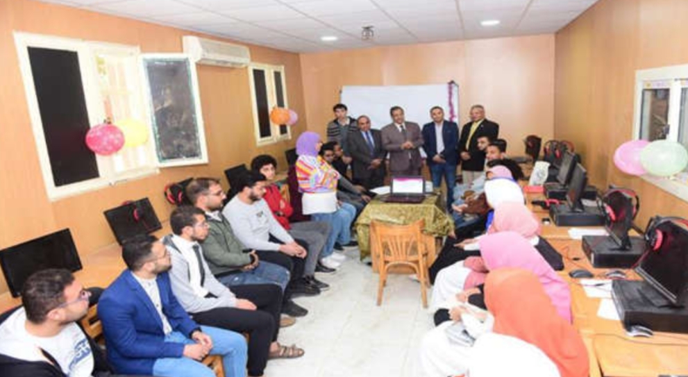 إفتتاح ورشة لغة الإشارة المتخصصة في الطب والتمريض بسوهاج 