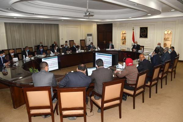 بالصور: وزير الإسكان ومحافظا القاهرة والقليوبية يستعرضون مخطط تطوير المناطق المحيطة بمحور الفريق إبراهيم العرابى