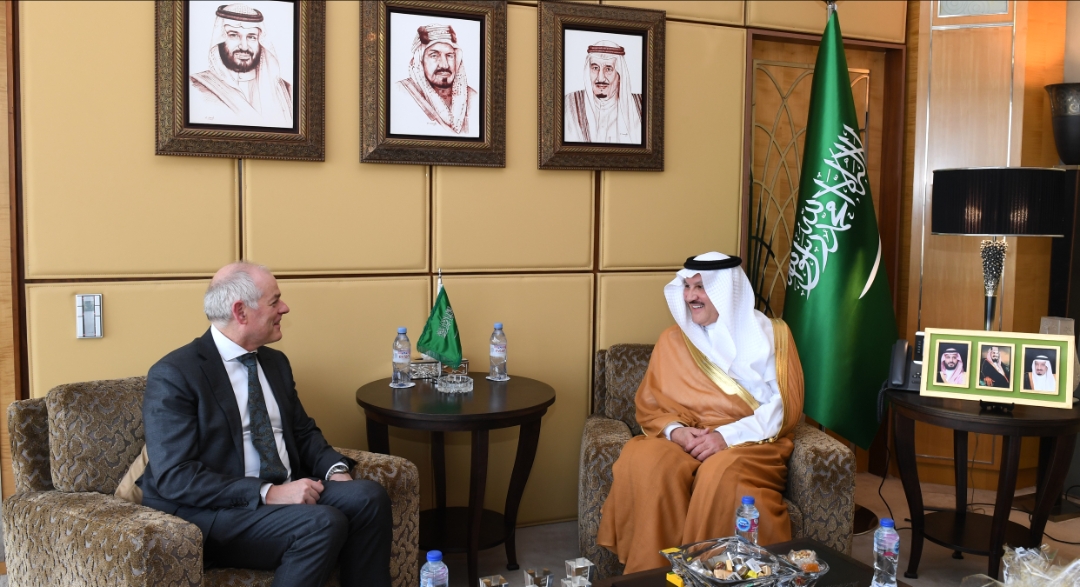 السفير السعودي بالقاهرة يستقبل نظيره الاسترالي