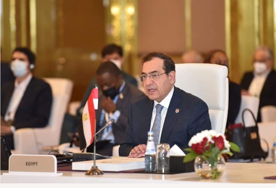 الملا .. الغاز الطبيعى كوقود نظيف يعد احد اهم الحلول الداعمة للتوجه العالمى لمواجهة مشكلة التغير المناخى