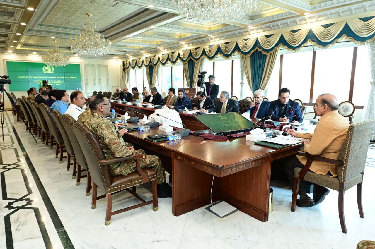 الأمن القومي الباكستانى يحث على حل الخلافات السياسية من خلال المحادثات وليس المواجهة