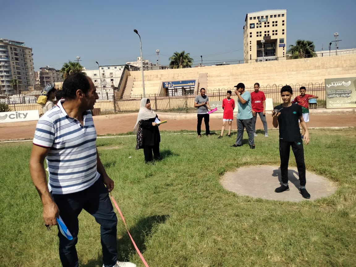 لقاء رياضي باستاد دمنهور في الألعاب الفردية لتنمية المواهب الرياضيةوتأهيلهم وفق الأسس الحديثة 