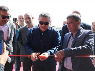 محافظ البحر الأحمر يفتتح أكبر مصنع للفايبر واليخوت بالغردقة