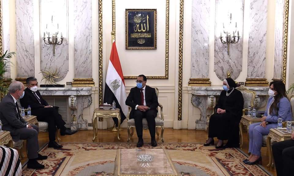 رئيس الوزراء يستقبل نائب رئيس شركة "لوريال" لمناطق جنوب آسيا والشرق الأوسط وشمال أفريقيا