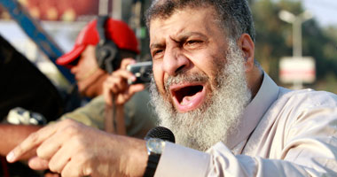 عاصم عبد الماجد: قلت للإخوان بحضور القرضاوى إن عودة مرسى موهومة