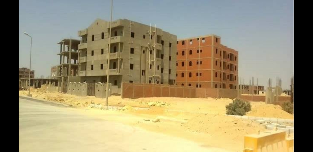 الموافقة على قيام المتقدمين لحجز قطع الأراضى السكنية الصغيرة منذ 2017 وحتى الآن باستكمال مقدمات الحجز