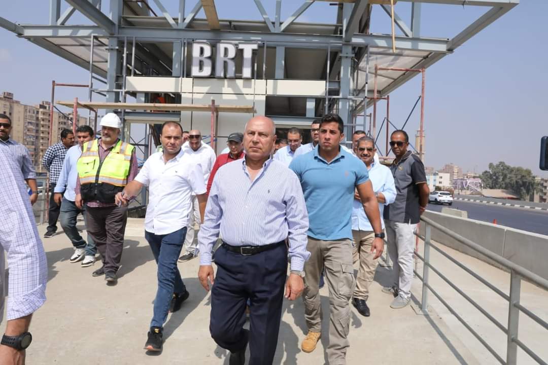 وزير النقل يتابع أعمال تنفيذ المرحلة الثانية من مشروع تطوير وتوسعة الطريق الدائري وتنفيذ محاور مرورية جديدة