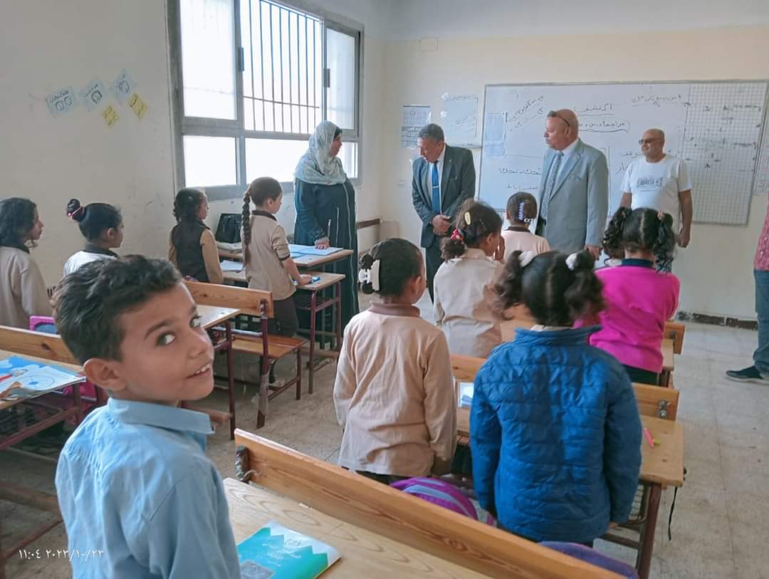 إقالة مدير مدرسة بالبحيرة عن منصبه لسوء نظافة المدرسة