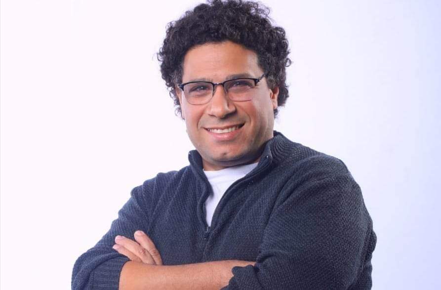 أسماء أبو اليزيد وميدو عادل في عرض من كتابة الزناتي