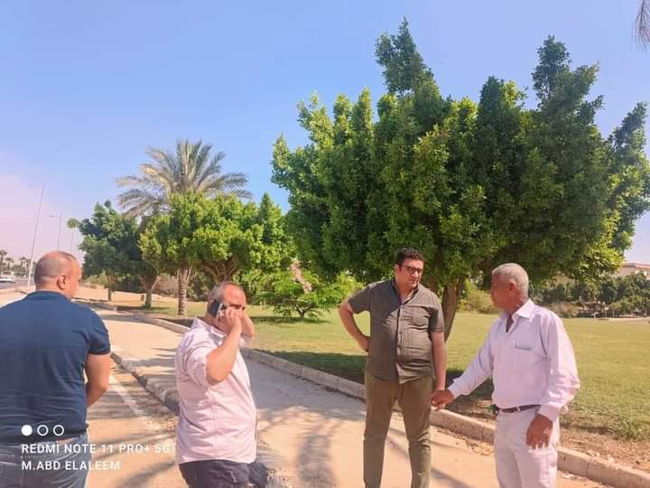 رئيس جهاز مدينة القناطر الخيرية: تطوير المسطحات الخضراء لتحسين المنظر العام داخل المدينة.