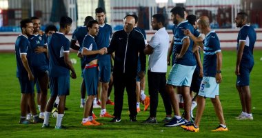 جلسة بين جروس ولاعبى الزمالك استعدادا لبطل تشاد وتأهيل كاسونجو والونش