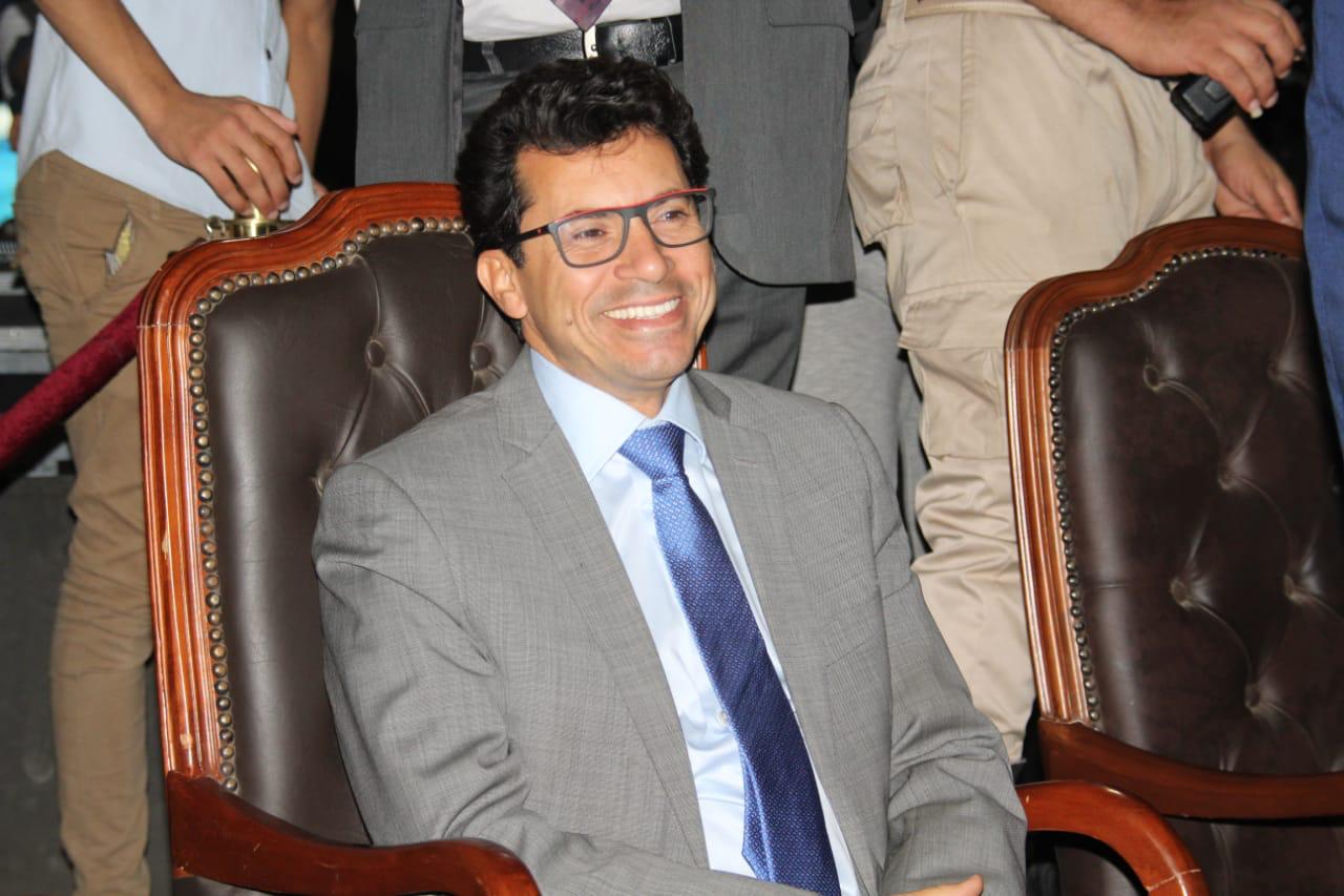 بالصور:وزير الشباب ووكيل مجلس النواب يكرمان الفائزين في مسابقة "مؤسسي الاتحاد الافريقي"