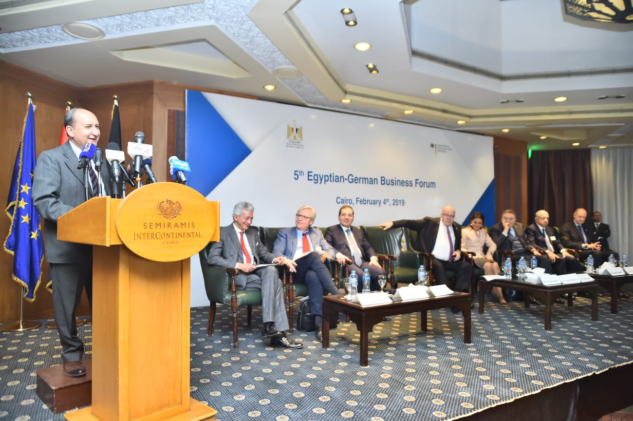 بحضور وزيرا الاستثمار والبترول.. وزير التجارة والصناعة ونظيره الألمانى يفتتحان منتدى الأعمال المشترك