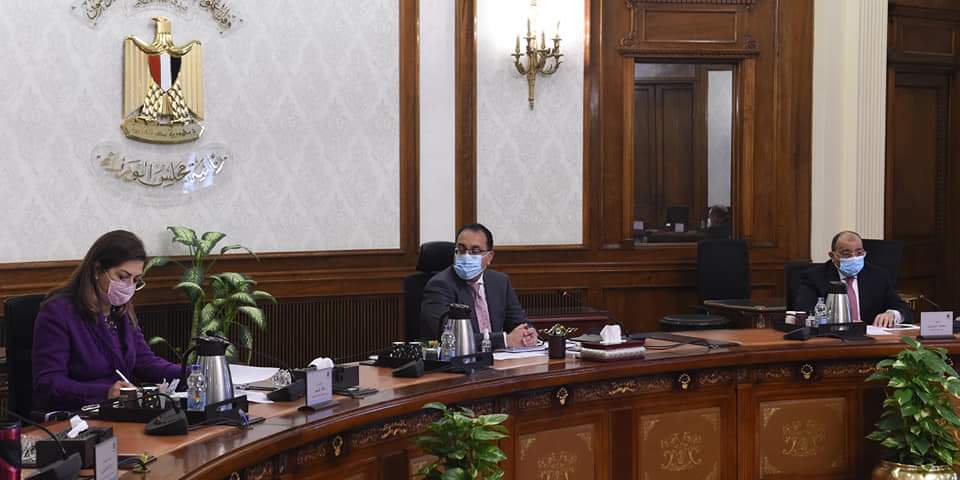 مدبولي يستعرض نتائج المرور الميداني لمراجعة موقف المتغيرات المكانية بمركزى "قليوب" و"إيتاى البارود"