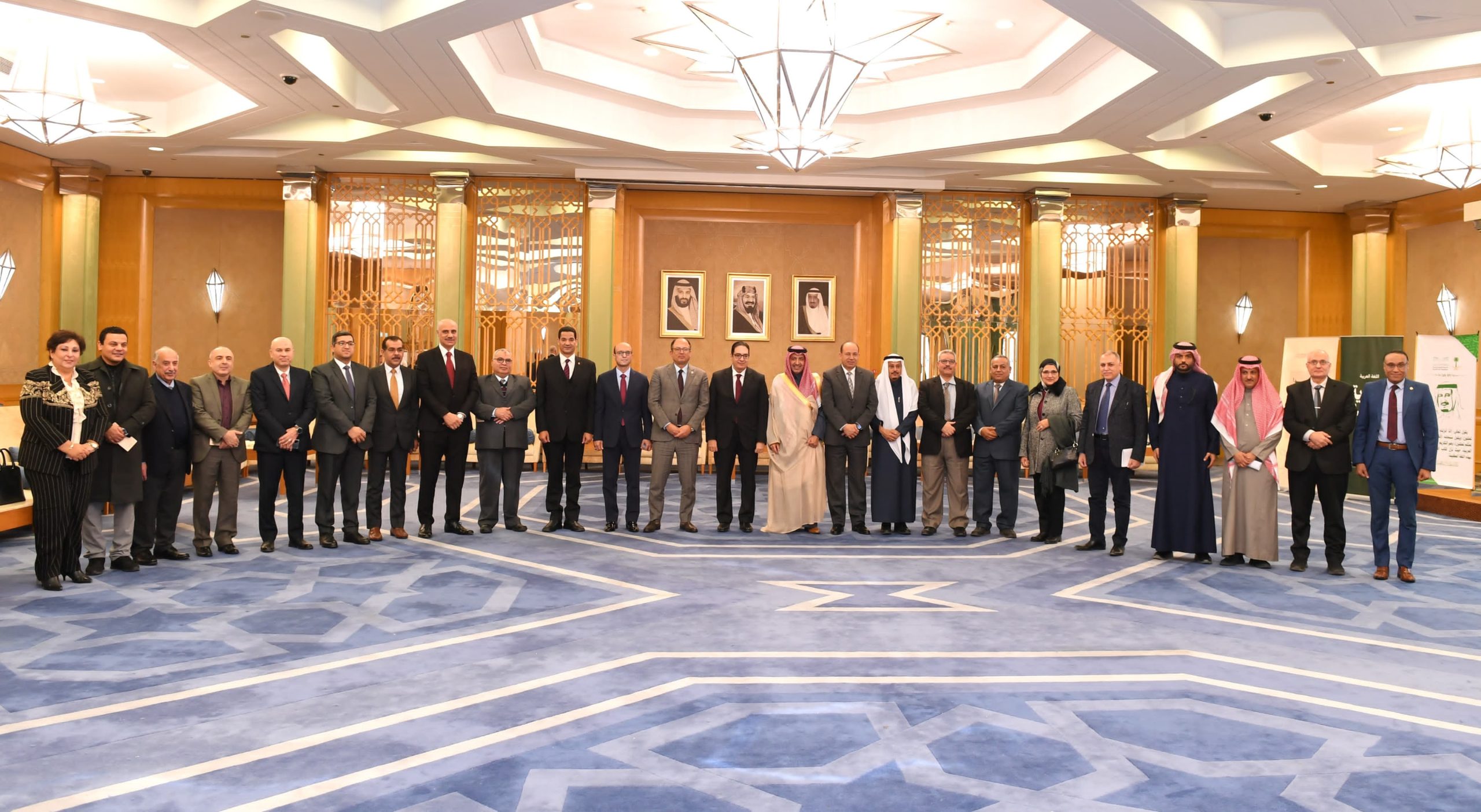 سفارة السعودية بالقاهرة تحتفي باليوم العالمي للغة العربية