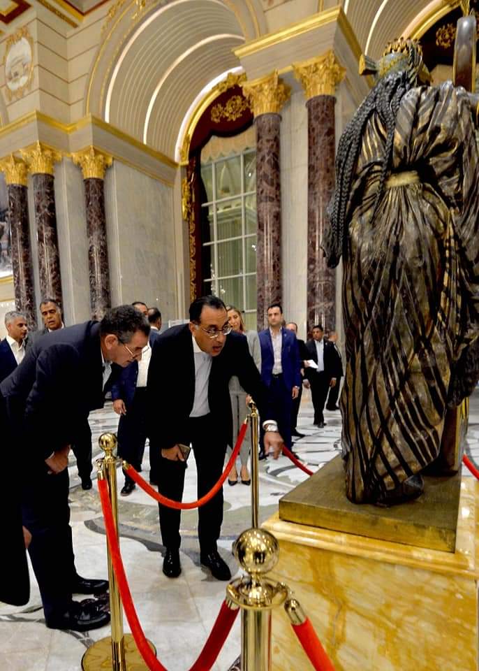 رئيس الوزراء يزور مدينة الفنون والثقافة بالعاصمة الإدارية الجديدة